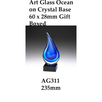 Art Glass Trophies AG311 - 235mm